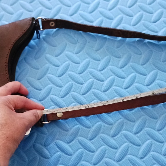 Shoulder bag cell phone holder handmade with genuine leather and Peruvian Textil - Picture 10 of 10